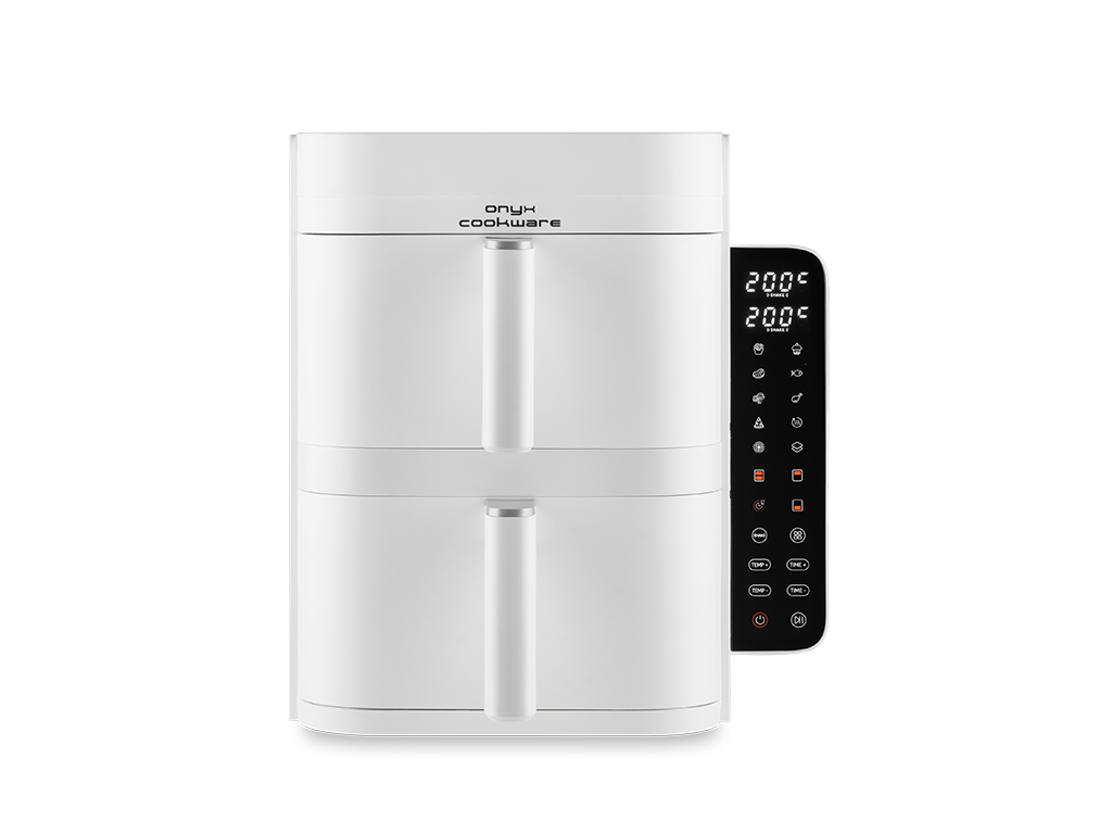 Hvit airfryer i vertikalt dobbeltstable-design med to tilberedningskurver over hverandre.