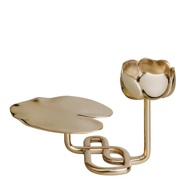 Skulpturell lysestake i blank messing med buet, organisk form